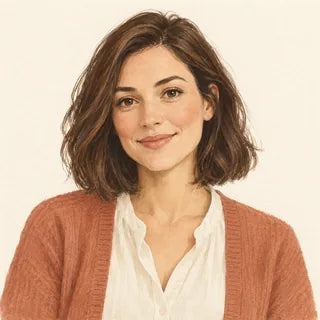Original illustrated avatar for Mia.
